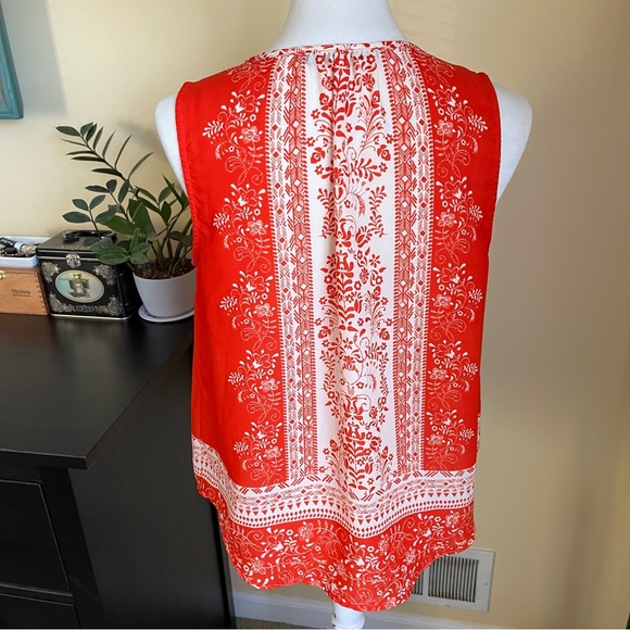 Collective Concepts Sleeveless Blouse - Picture 4 of 6